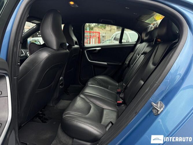 Volvo S 60 40 interauto-car