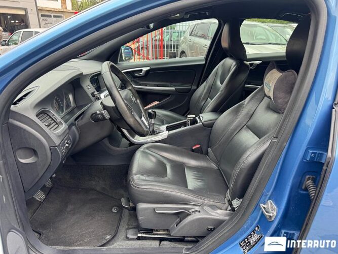 Volvo S 60 31 interauto-car