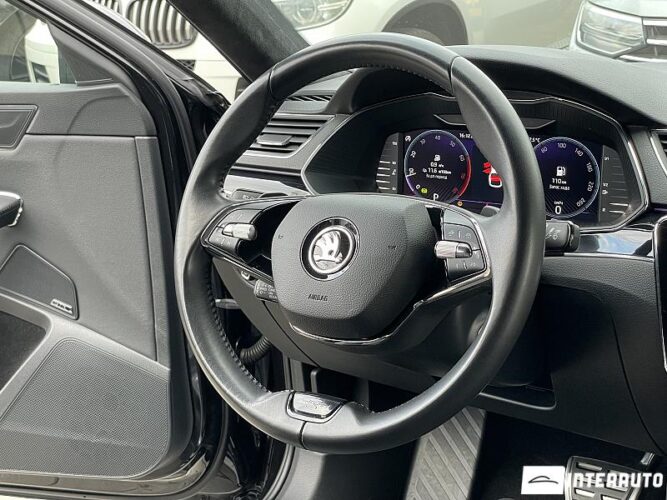 Skoda Superb 44 interauto-car