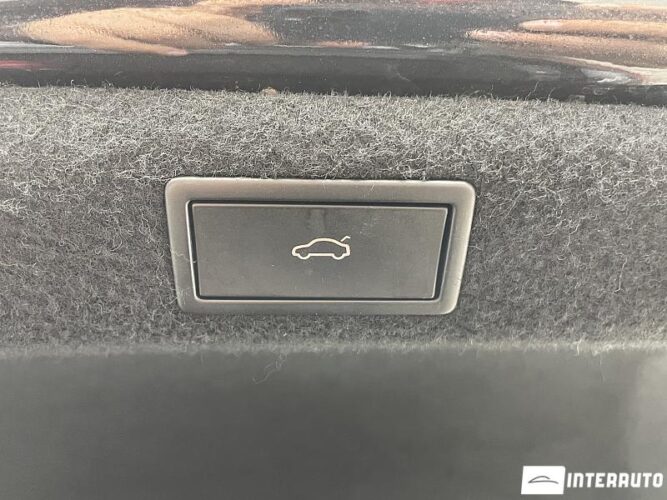 Skoda Superb 55 interauto-car