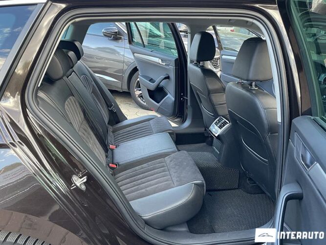 Skoda Superb 56 interauto-car