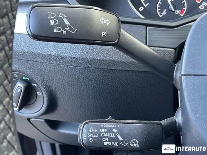 Skoda Superb 49 interauto-car