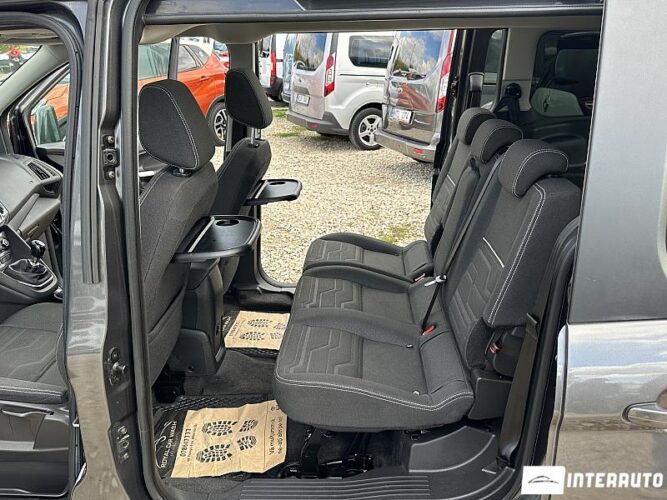 Ford Tourneo 40 interauto-car