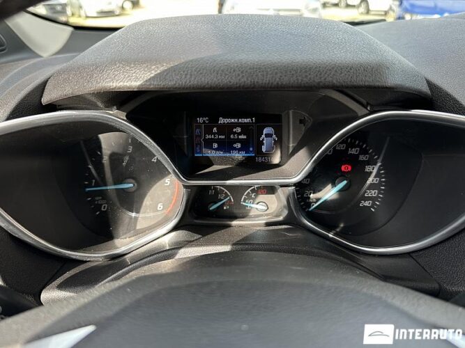 Ford Tourneo 34 interauto-car