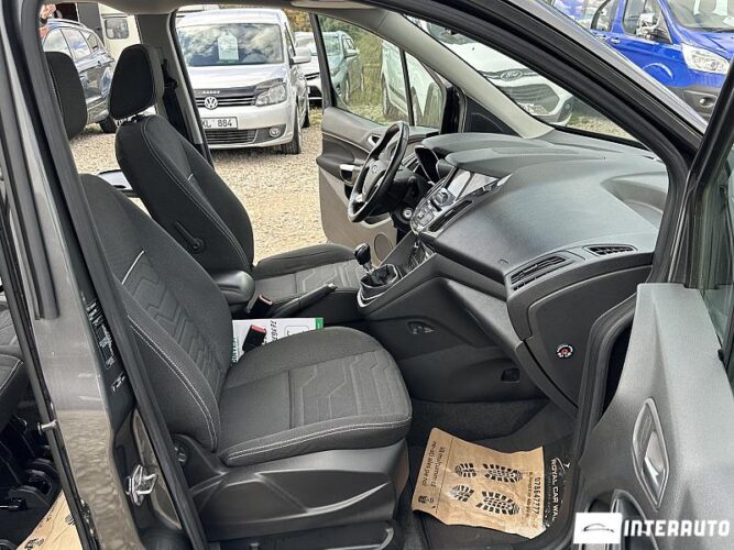 Ford Tourneo 42 interauto-car