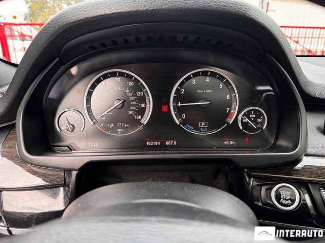 BMW X5 4.0e 44 interauto-car