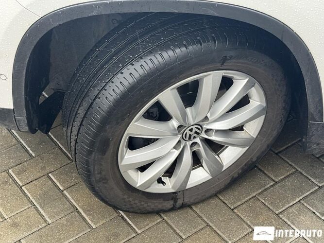 Volkswagen Tiguan 46 interauto-car