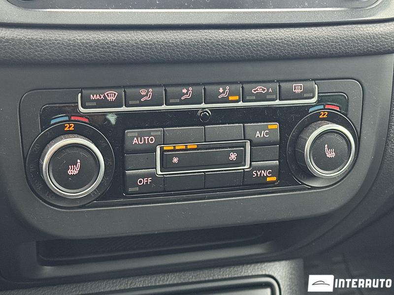 Volkswagen Tiguan 21 automobil-interauto
