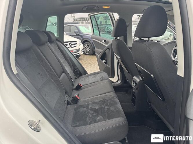 Volkswagen Tiguan 44 interauto-car