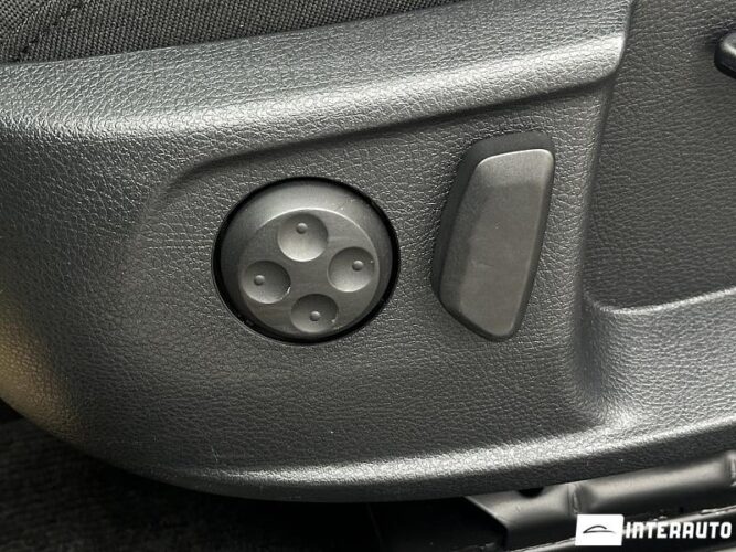 Volkswagen Passat 49 interauto-car