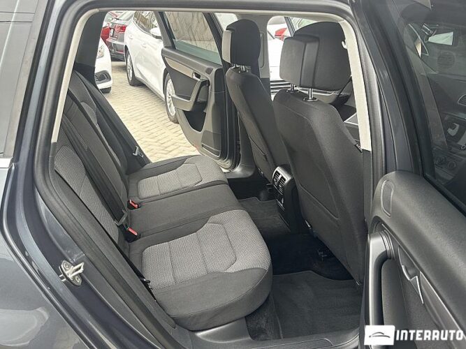 Volkswagen Passat 45 interauto-car
