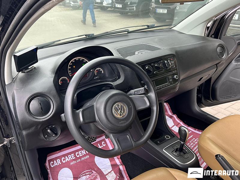 Volkswagen Up 18 automobil-interauto