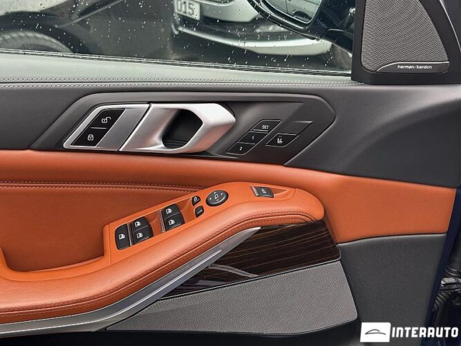 BMW X5 4.0i 48 interauto-car