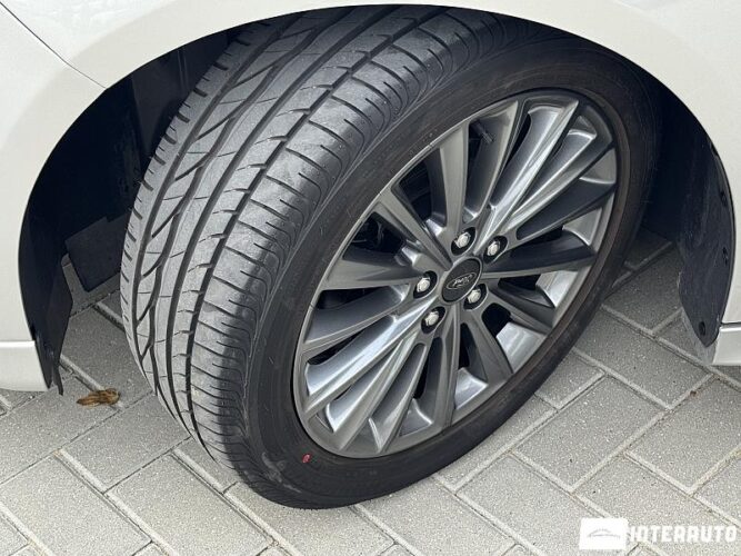 Ford Focus 48 interauto-car