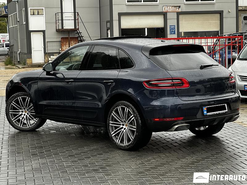 Porsche Macan 13 automobil-interauto