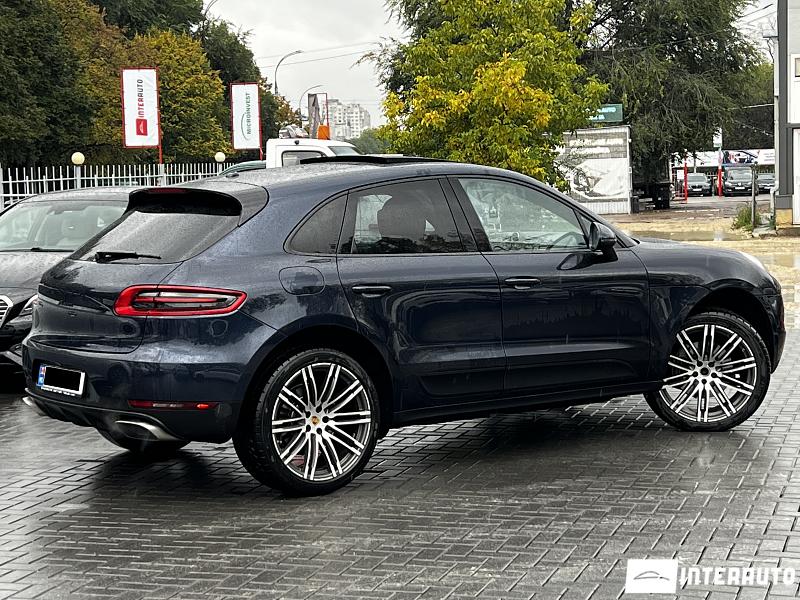 Porsche Macan 12 automobil-interauto