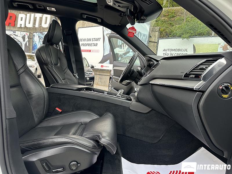 Volvo XC 90 28 automobil-interauto