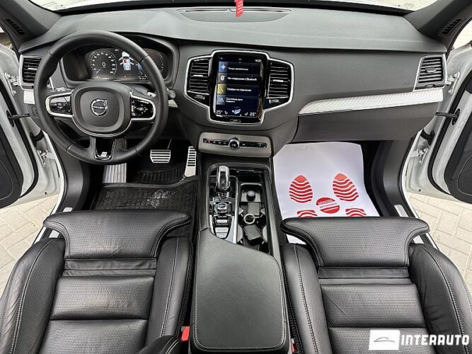 Volvo XC 90 42 interauto-car