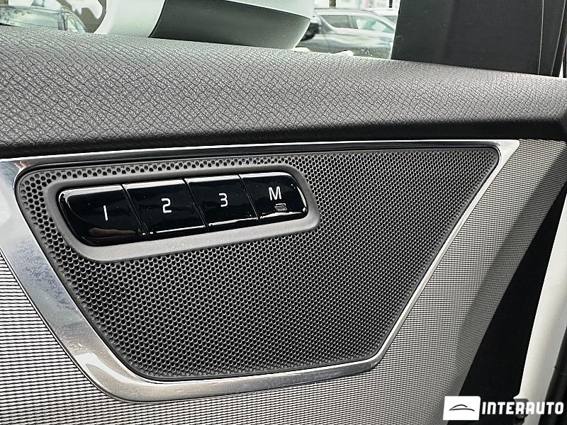Volvo XC 90 24 automobil-interauto