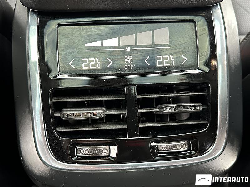 Volvo XC 90 30 automobil-interauto