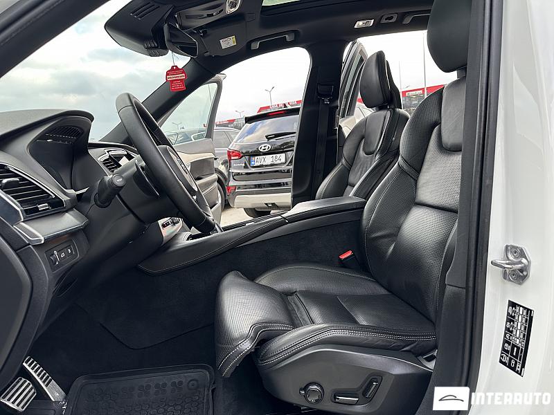 Volvo XC 90 15 automobil-interauto