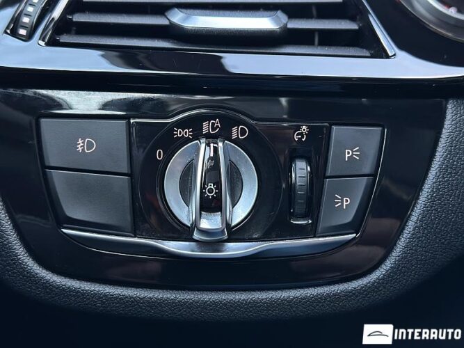 BMW 530e 39 interauto-car