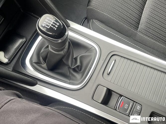 Renault Megane 48 interauto-car