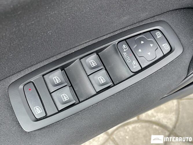 Renault Megane 38 interauto-car