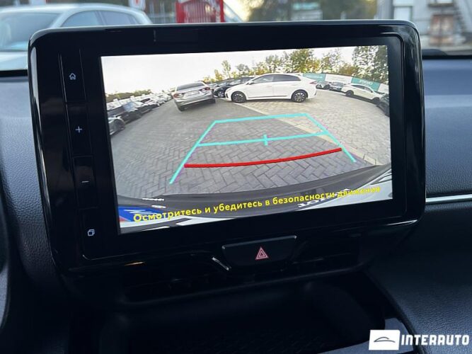 Toyota Yaris Cross 35 interauto-car