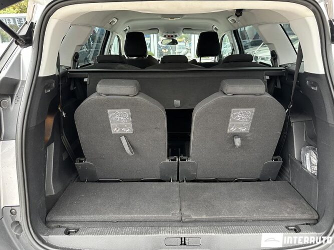 Peugeot 5008 43 interauto-car