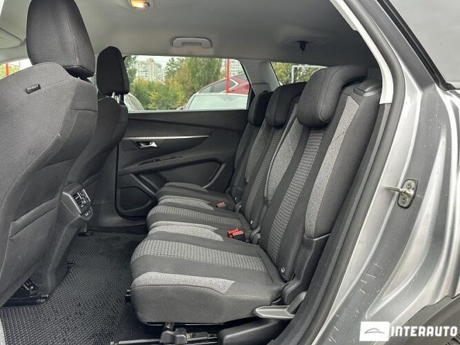 Peugeot 5008 40 interauto-car