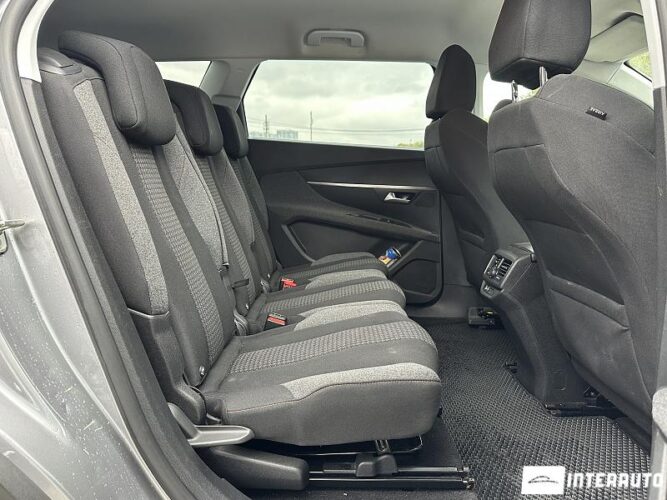 Peugeot 5008 41 interauto-car