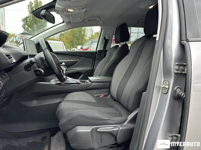 Peugeot 5008 32 interauto-car