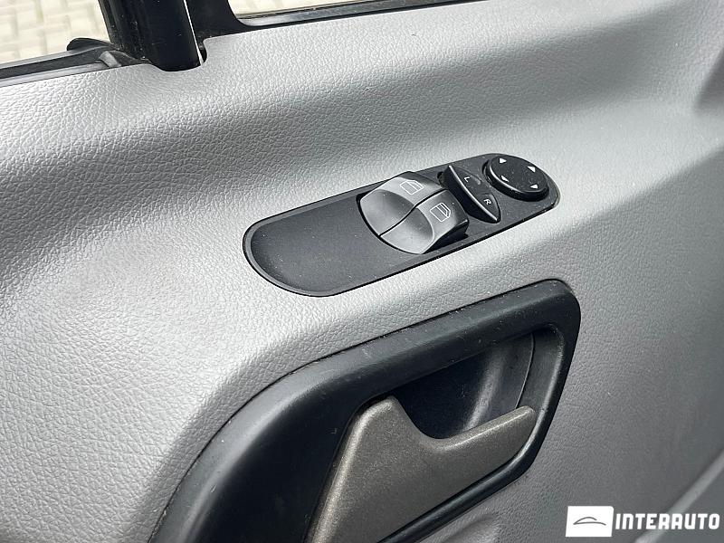Mercedes Sprinter 15 automobil-interauto