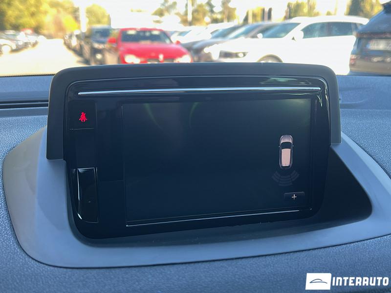 Renault Megane 23 automobil-interauto