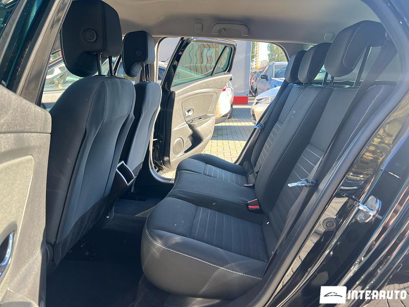 Renault Megane 28 automobil-interauto