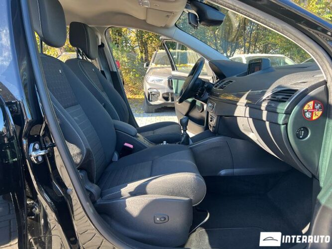 Renault Megane 49 interauto-car