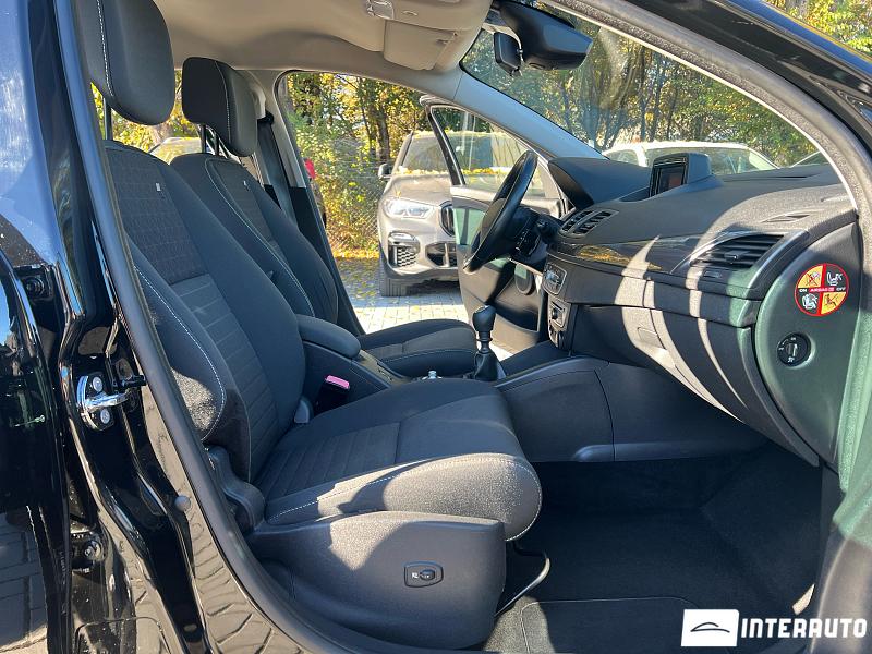 Renault Megane 29 automobil-interauto