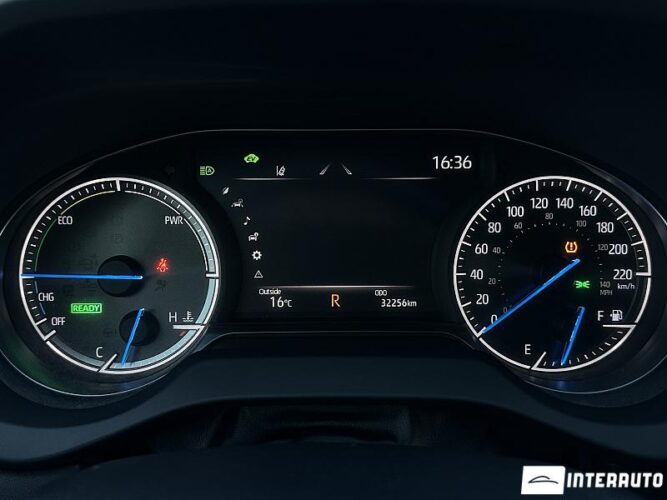 Toyota Venza 44 interauto-car