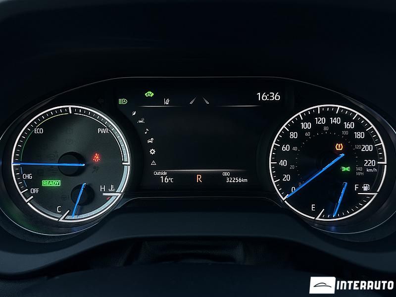 Toyota Venza 19 automobil-interauto