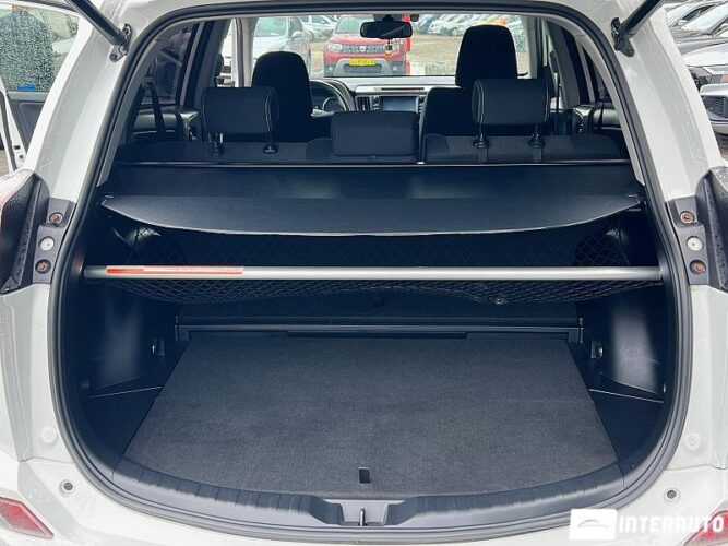 Toyota Rav-4 50 interauto-car