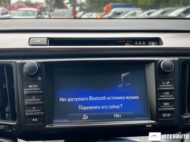 Toyota Rav-4 43 interauto-car