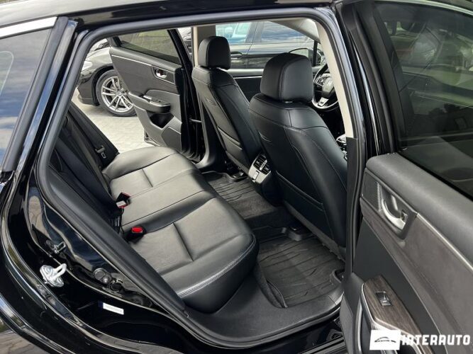 Honda Clarity 44 interauto-car