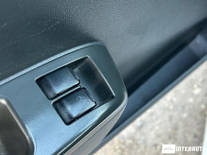 Chevrolet Spark 32 interauto-car