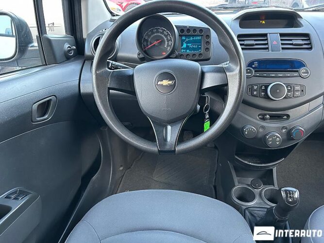 Chevrolet Spark 33 interauto-car