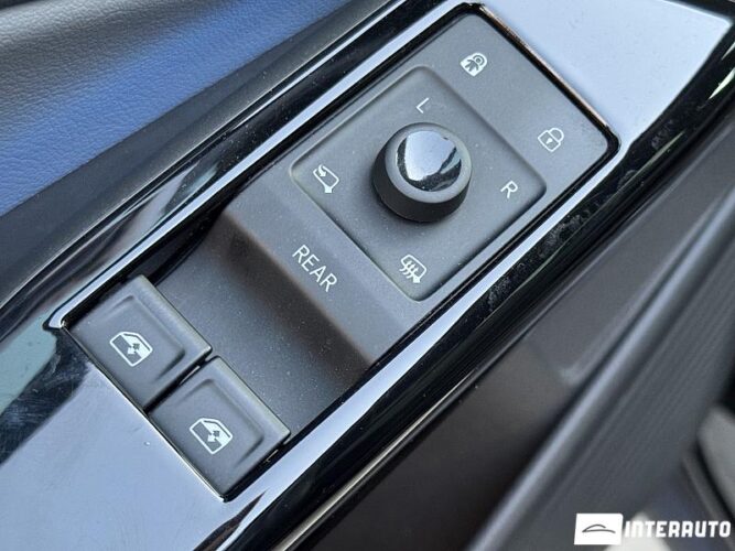 Volkswagen ID.5 45 interauto-car