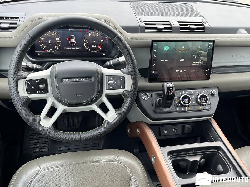 Land Rover Defender 18 automobil-interauto