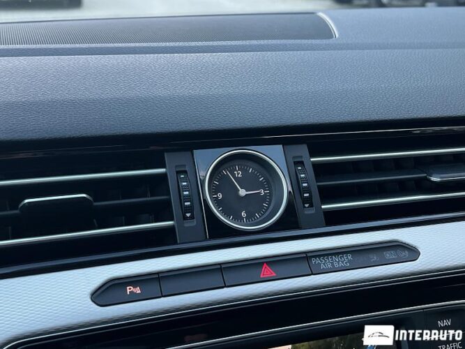 Volkswagen Passat GTE 51 interauto-car