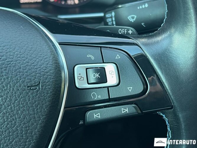 Volkswagen Passat GTE 49 interauto-car