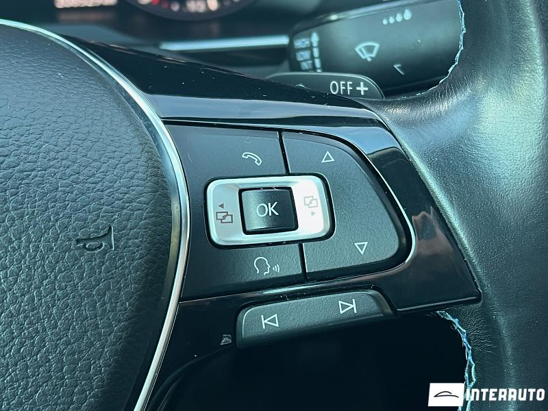 Volkswagen Passat GTE 23 automobil-interauto